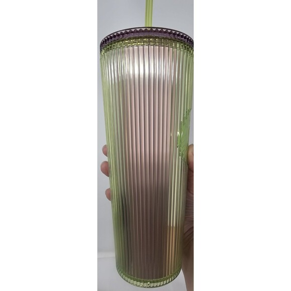 Starbucks Pleated Green Apple Cold Cup (24 Oz) NWT - Picture 3 of 7